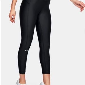 UnderArmour ‘HeatGear’ Ankle Crop Legging